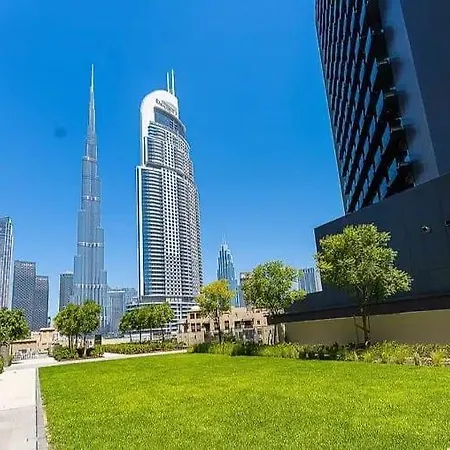 Burj Royale Downtown Apartment Dubai Exterior photo