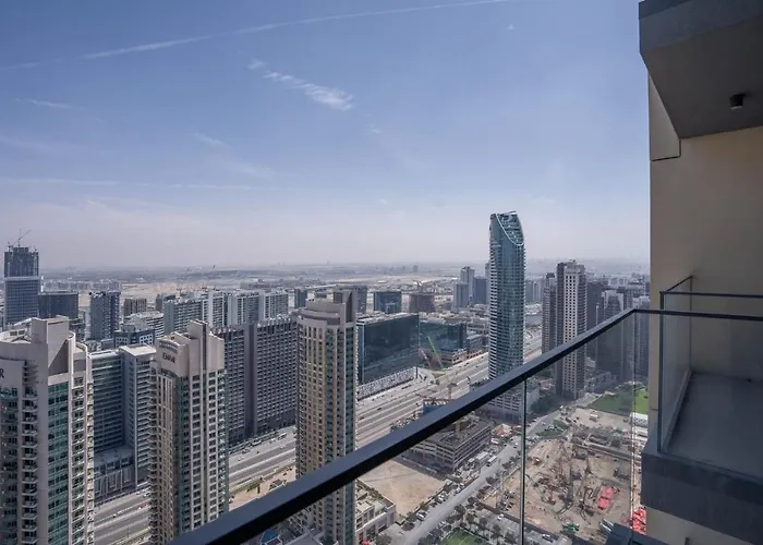 Burj Royale Downtown